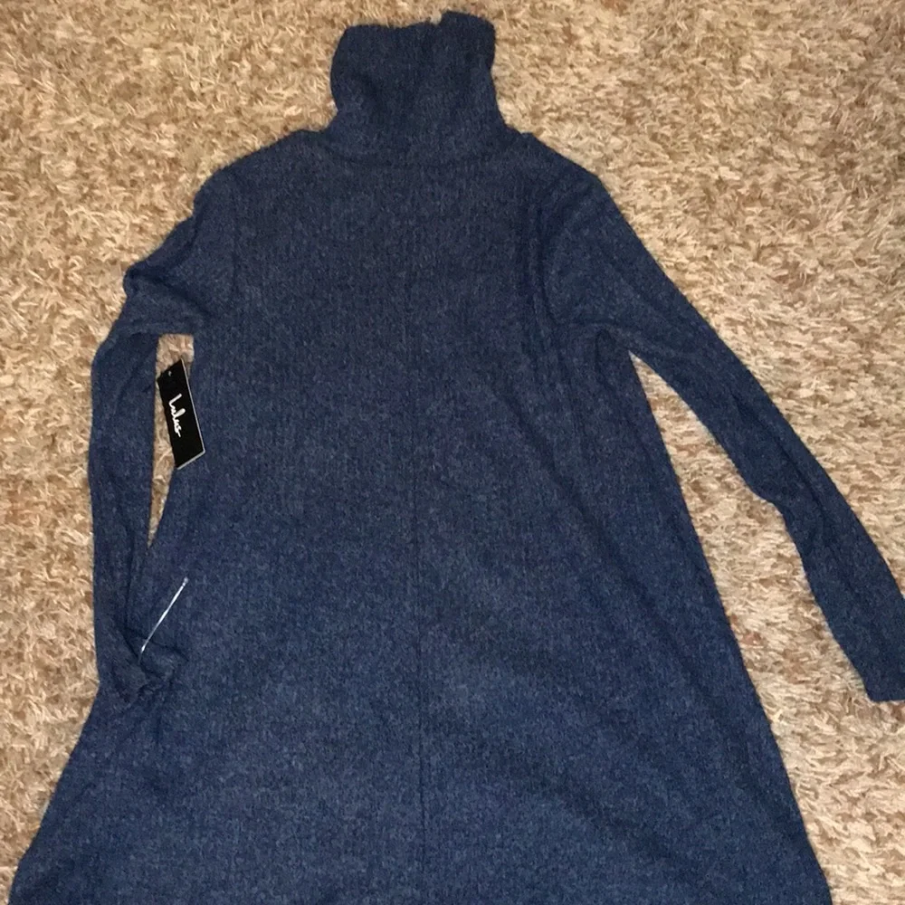 Lulu’s dress - Picture 5 of 7